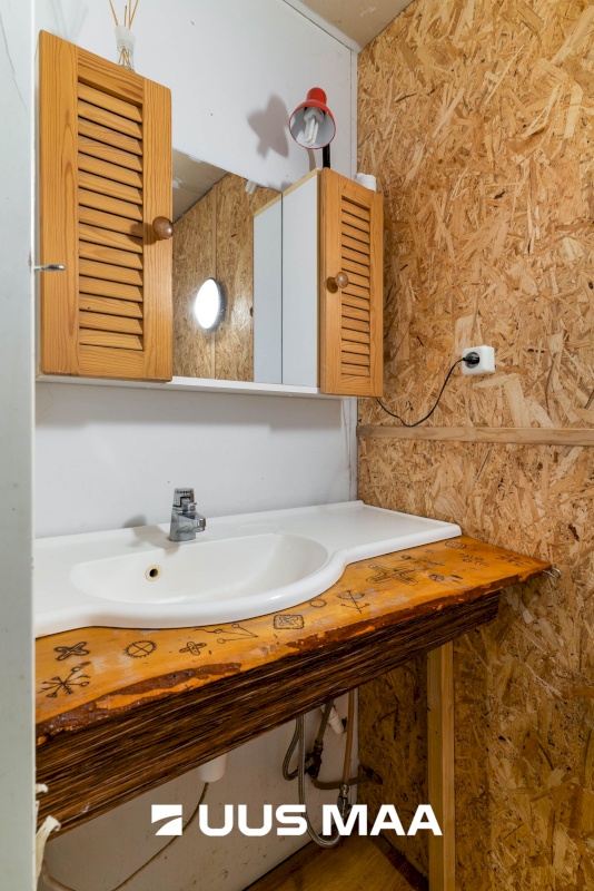 Mulgi vald, Veelikse küla, Karuoti