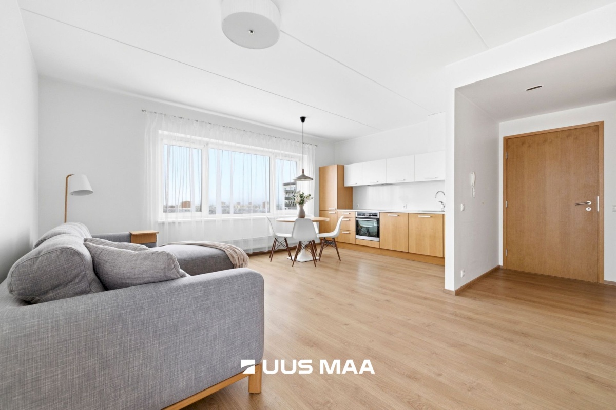 Tallinn, Mustamäe linnaosa, Kadaka, Kadaka pst 142/1