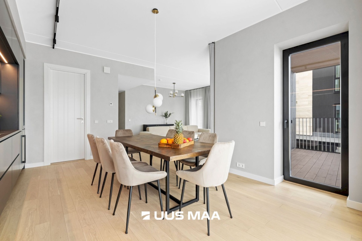 Tallinn, Põhja-Tallinna linnaosa, Kalamaja, Kalaranna 8/12