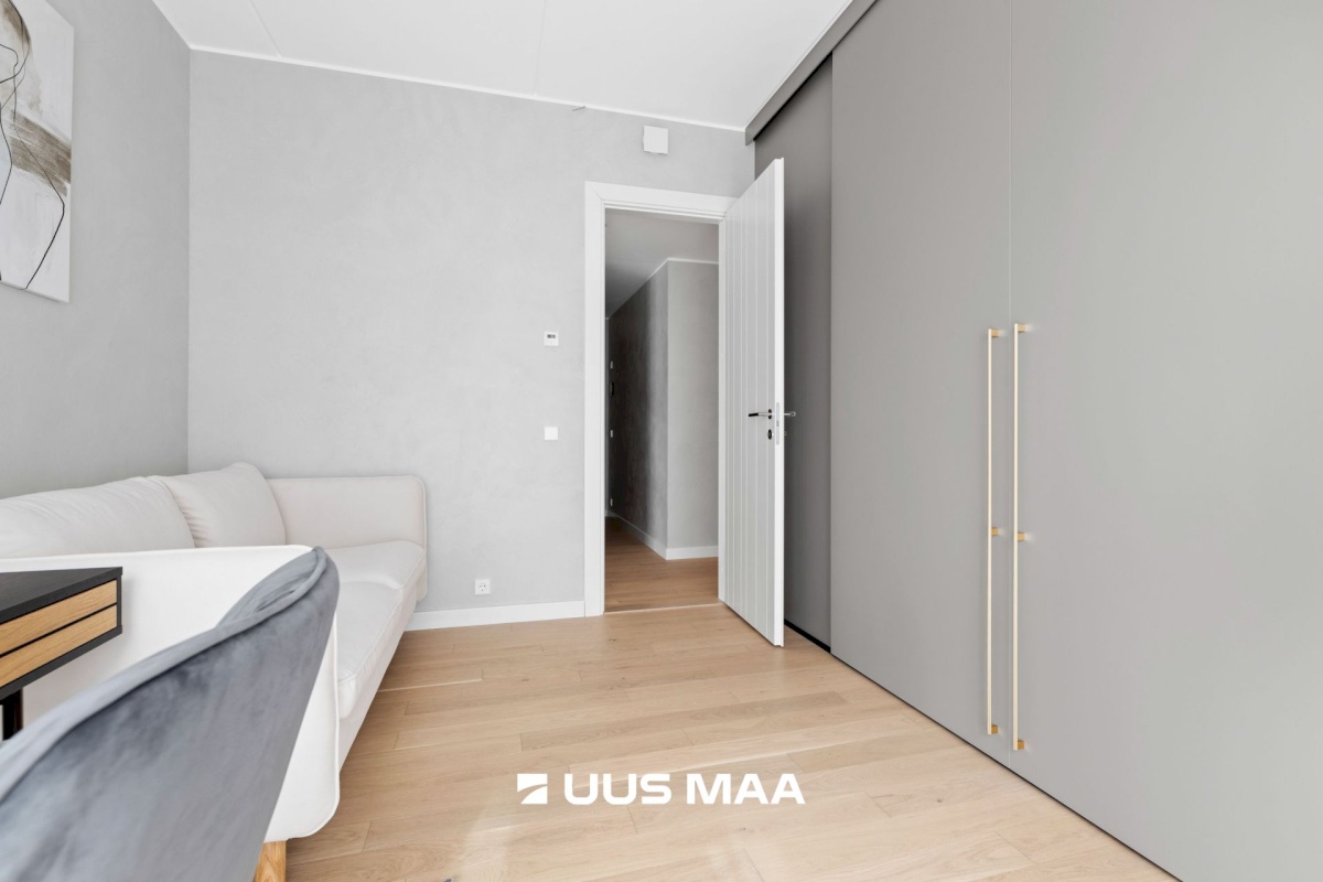 Tallinn, Põhja-Tallinna linnaosa, Kalamaja, Kalaranna 8/12