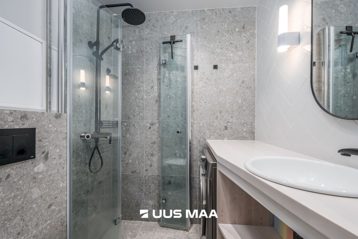 Tallinn, Kesklinna linnaosa, Uus Maailm, Uue Maailma 2