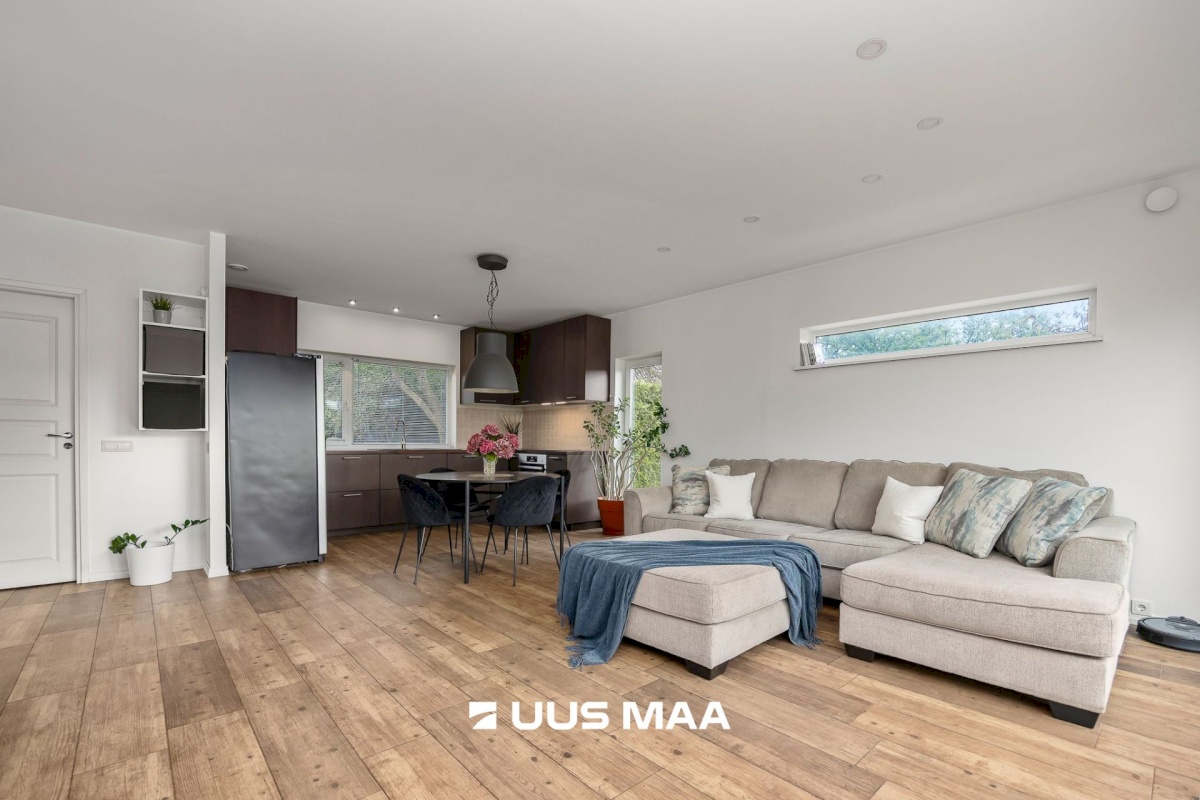 Viimsi vald, Pärnamäe küla, Kesk-Kaare tee 97