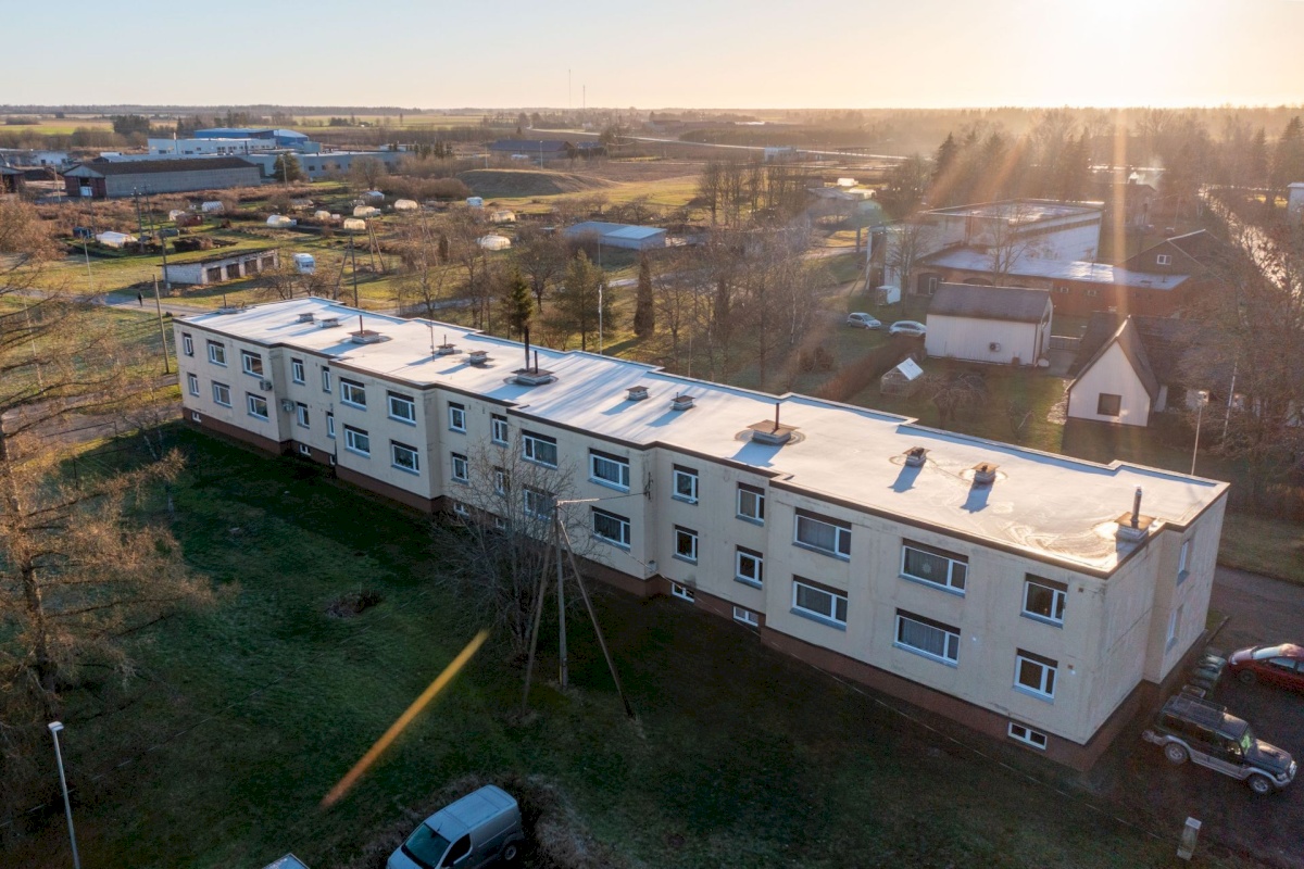 Paide linn, Roosna-Alliku alevik, Nooruse 12