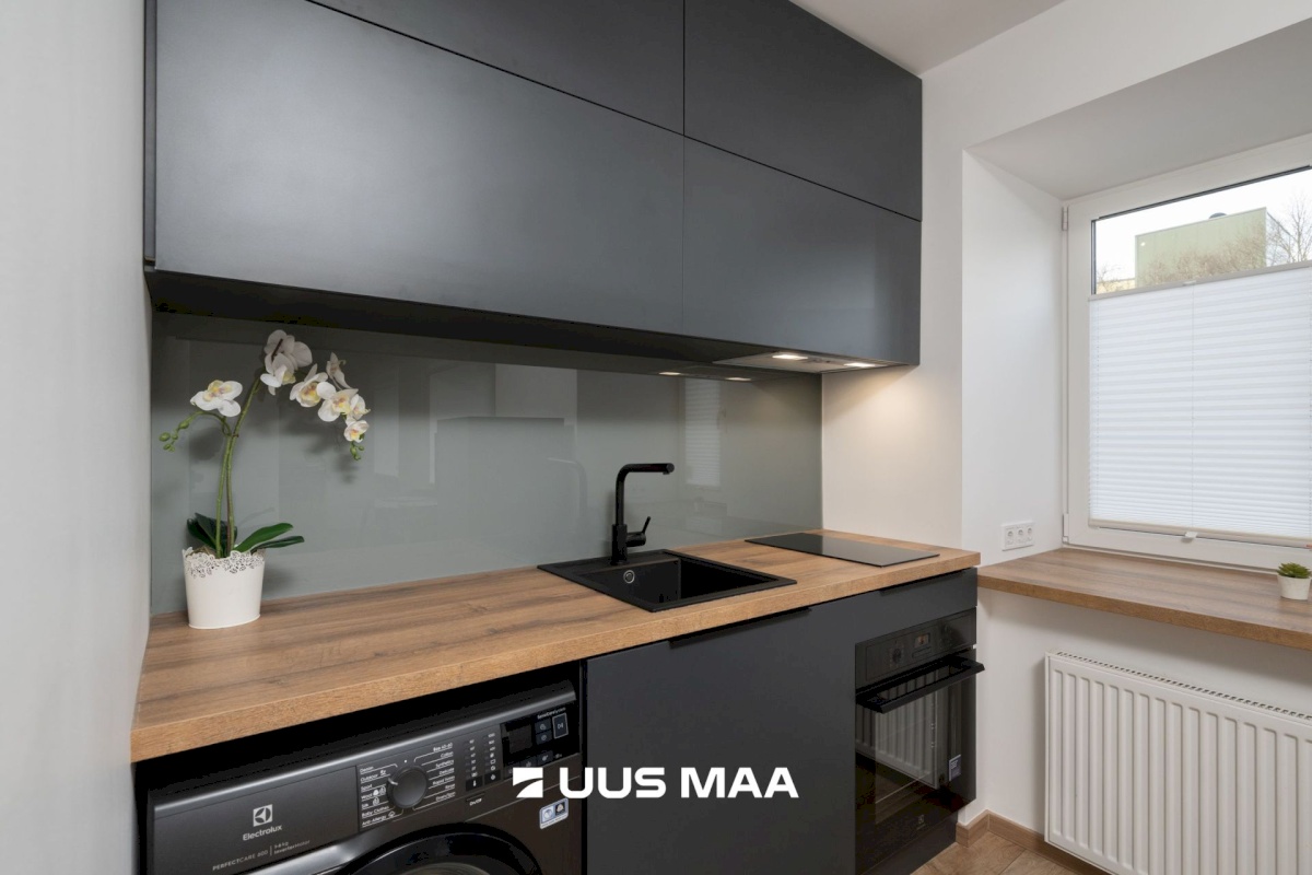 Tallinn, Lasnamäe linnaosa, Sikupilli, Pallasti 10