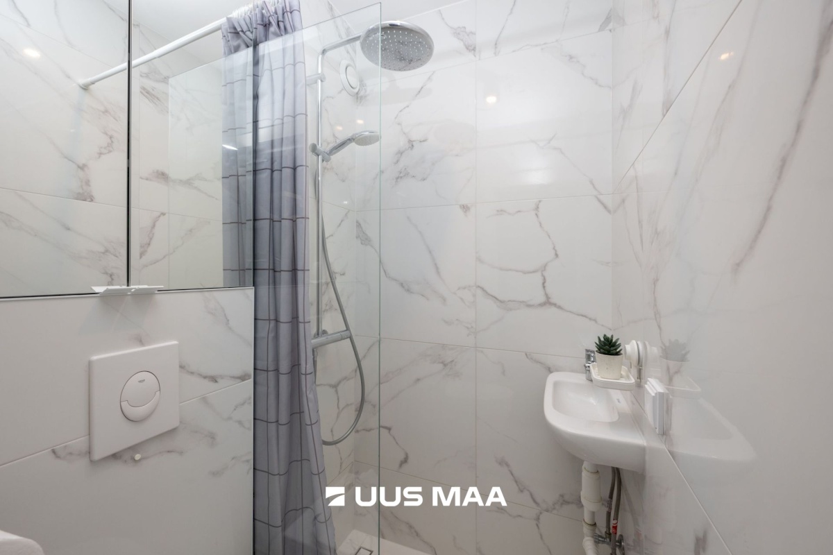 Tallinn, Lasnamäe linnaosa, Sikupilli, Pallasti 10