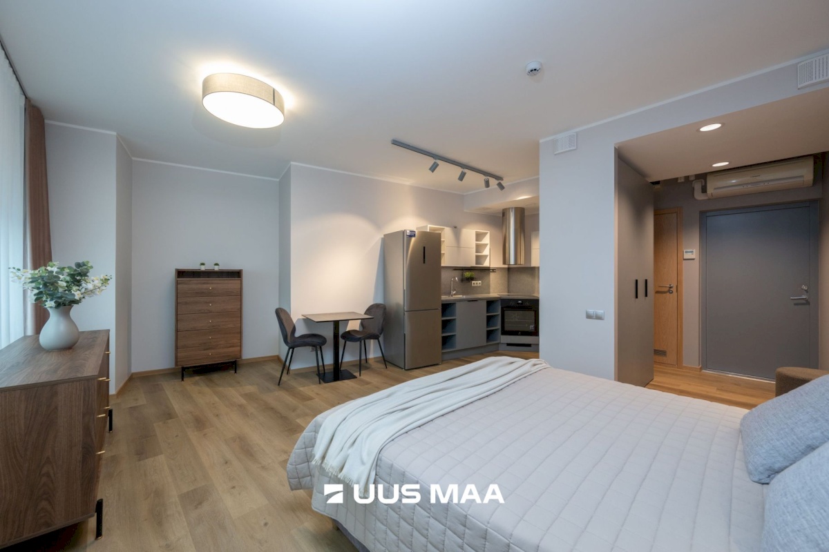 Tallinn, Kesklinna linnaosa, Südalinn, Tartu mnt 18