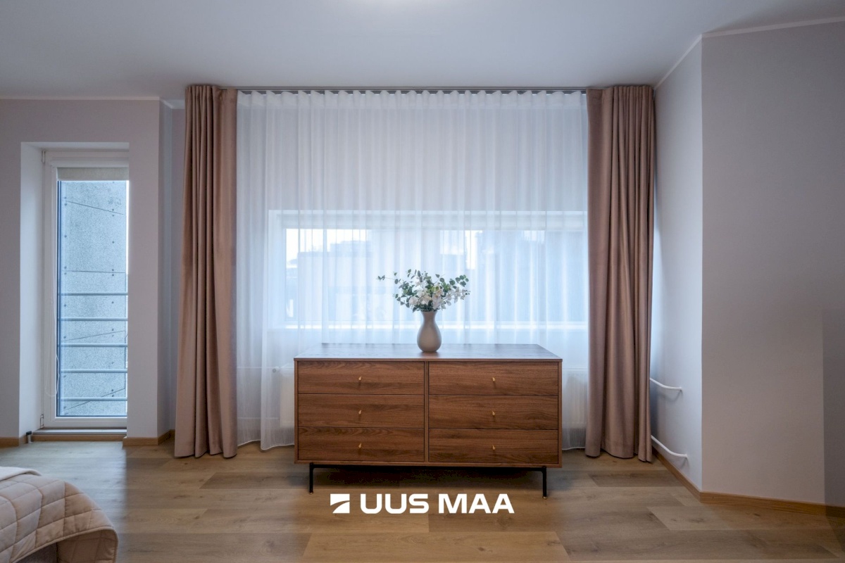 Tallinn, Kesklinna linnaosa, Südalinn, Tartu mnt 18