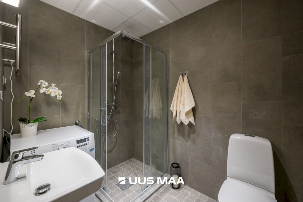 Tallinn, Kesklinna linnaosa, Südalinn, Tartu mnt 18