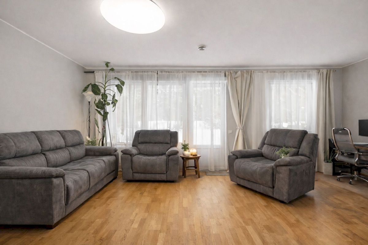 Saue vald, Vanamõisa küla, Vahtra tee 1a