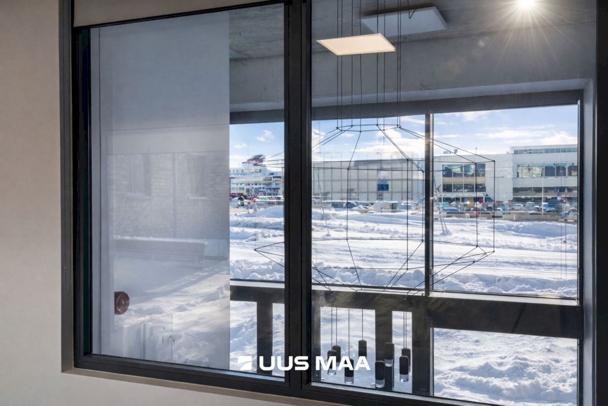 Tallinn, Kesklinna linnaosa, Lootsi 8