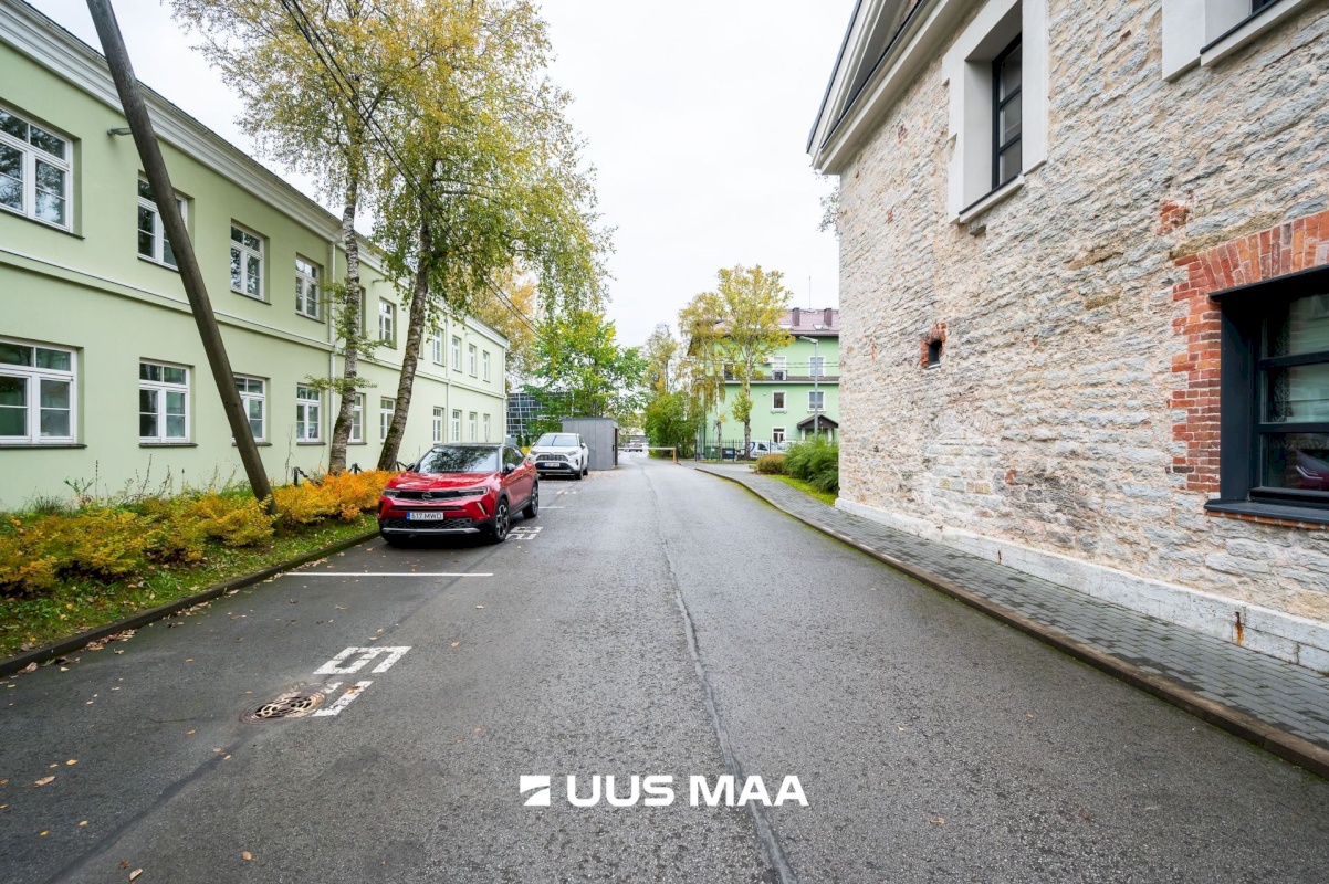 Tallinn, Kesklinna linnaosa, Kadriorg, Valge 6a/1