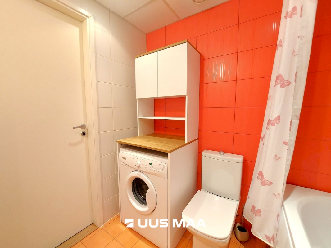 Tallinn, Mustamäe linnaosa, Kadaka, Kadaka tee 137