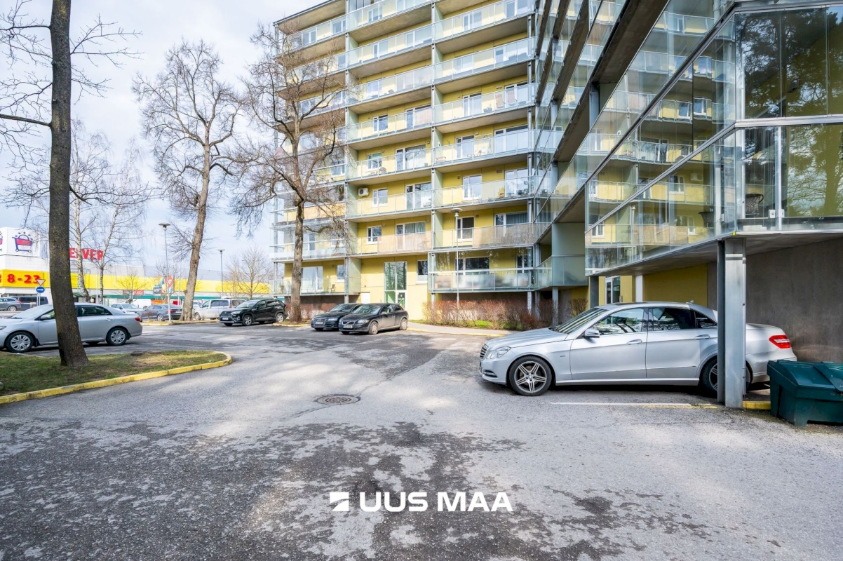 Tallinn, Mustamäe linnaosa, Kadaka, Kadaka tee 137