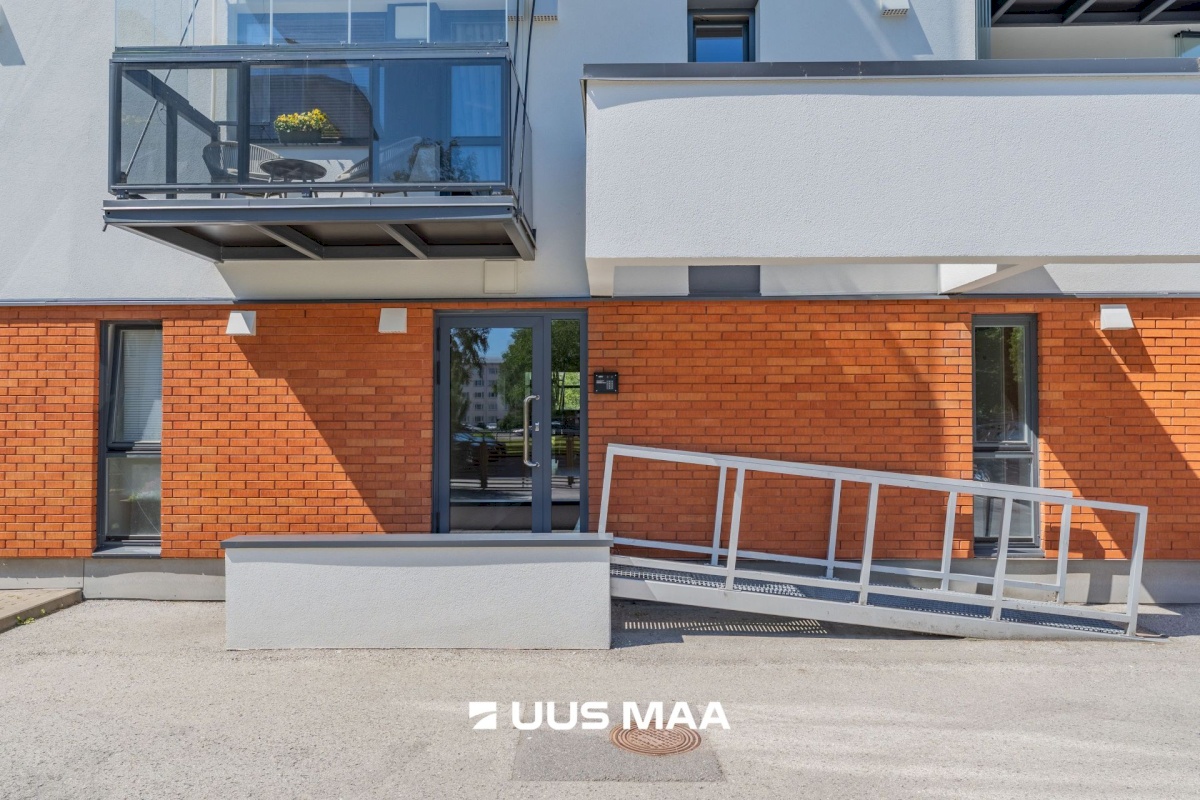 Pärnu linn, Pärnu linn, Rannarajoon, Karusselli 91