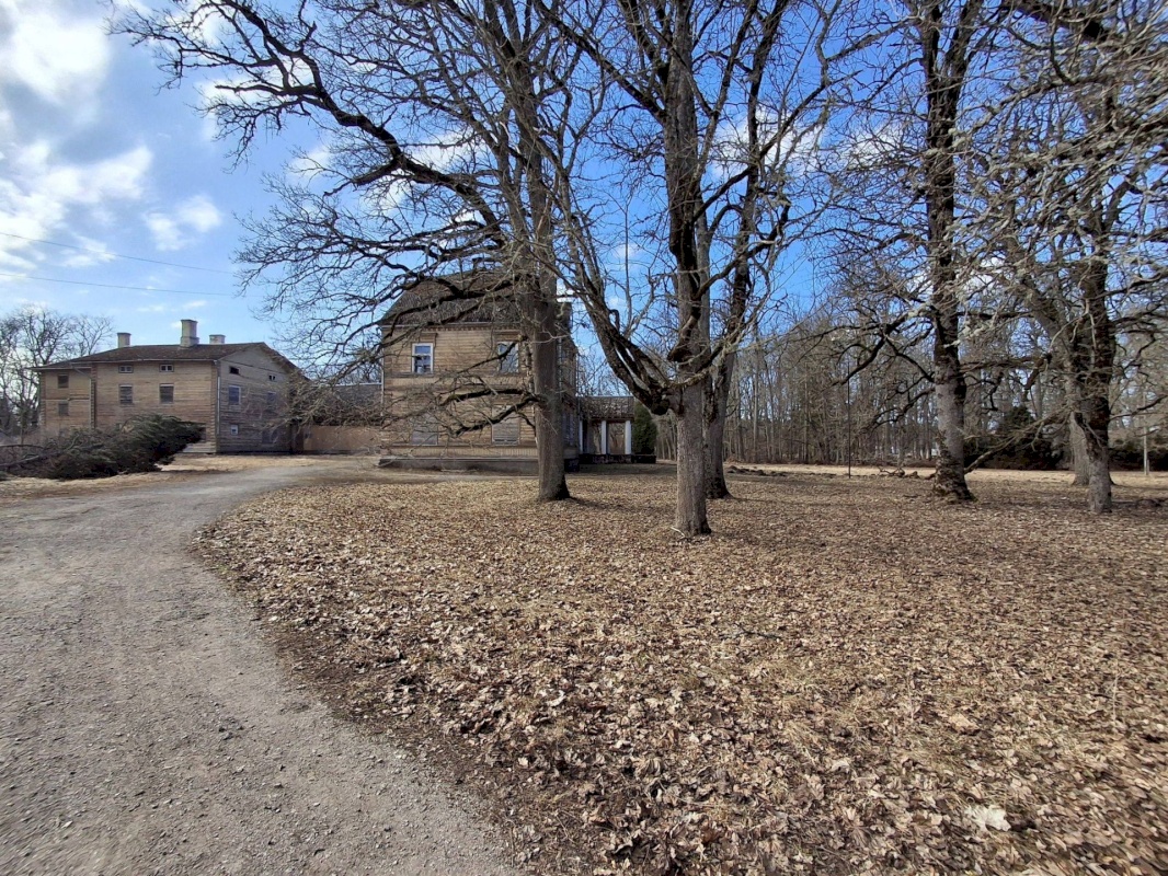 Vinni vald, Roela alevik, Pargi 4