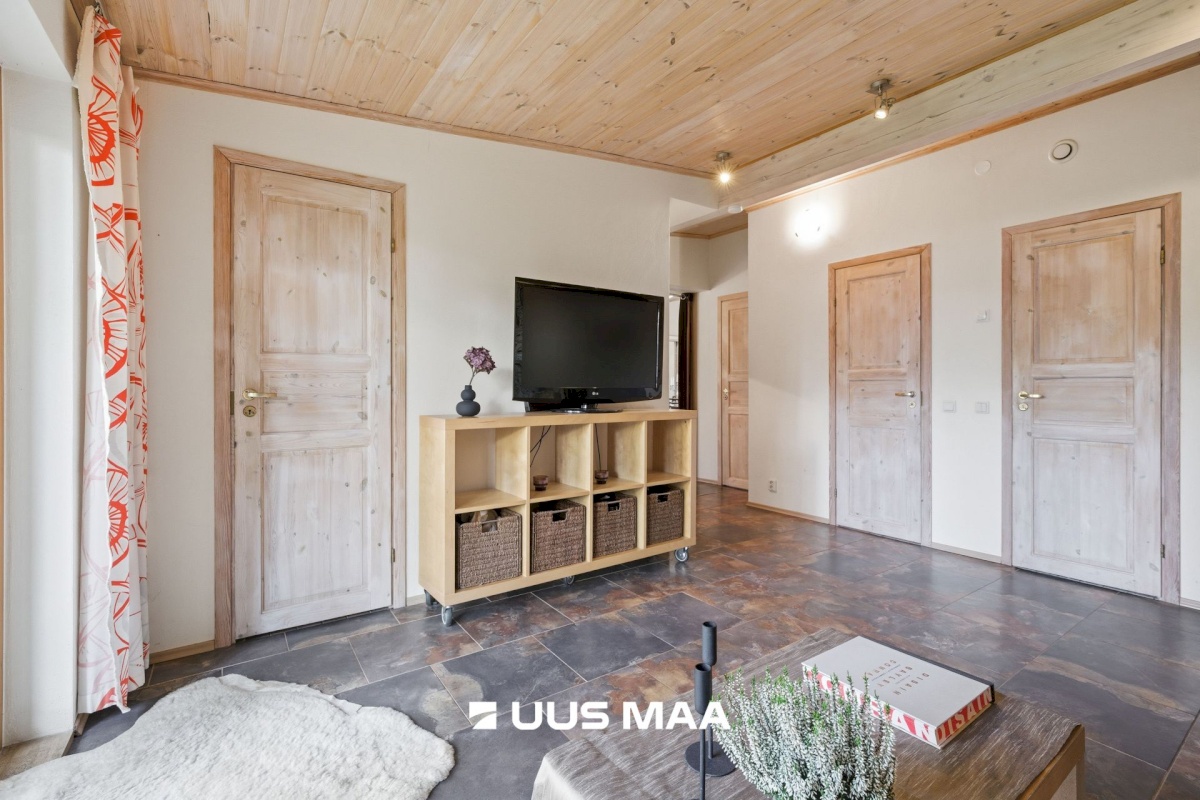 Loksa linn, Mere tn 6