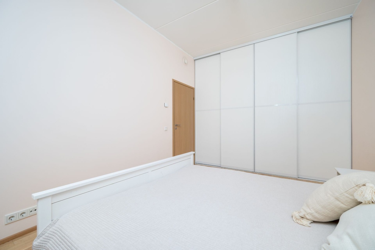 Tallinn, Kesklinna linnaosa, Uus-Tatari 12