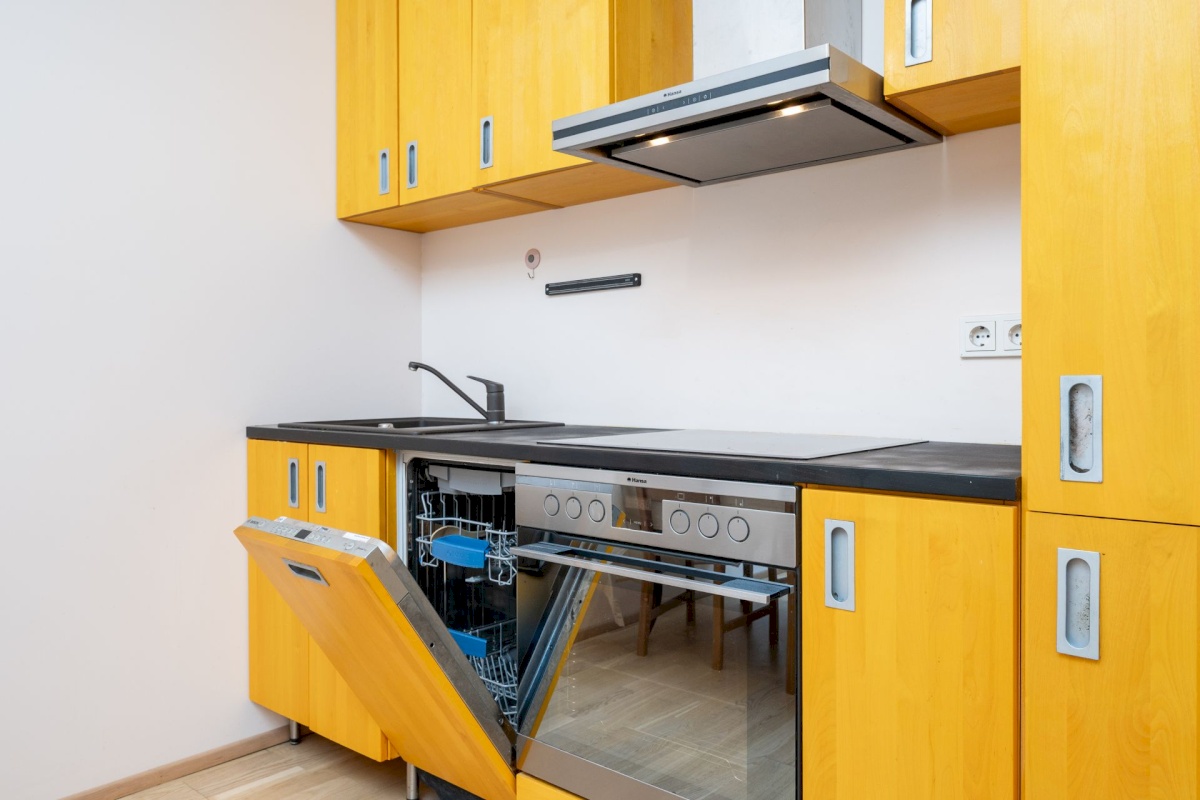 Tallinn, Kesklinna linnaosa, Uus-Tatari 12