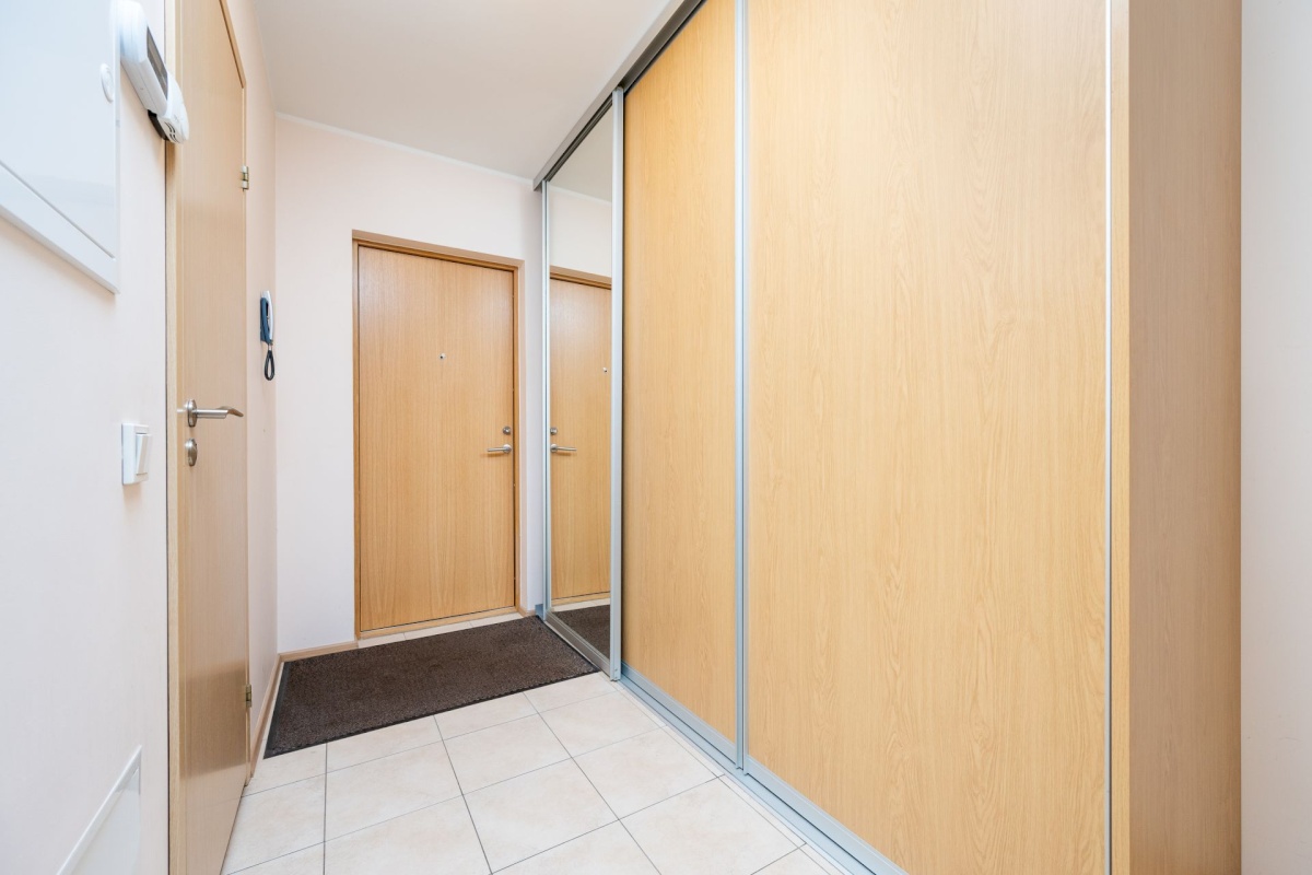 Tallinn, Kesklinna linnaosa, Uus-Tatari 12