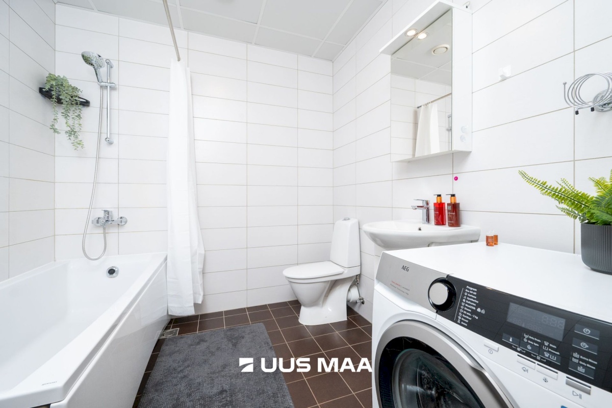 Tallinn, Kesklinna linnaosa, Uus-Tatari 12