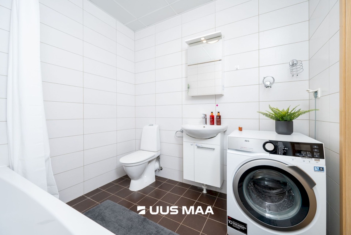 Tallinn, Kesklinna linnaosa, Uus-Tatari 12