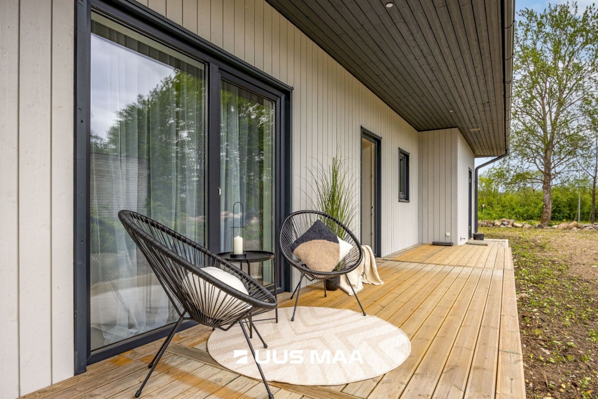 Anija vald, Kehra linn, C.R.Jakobsoni 1