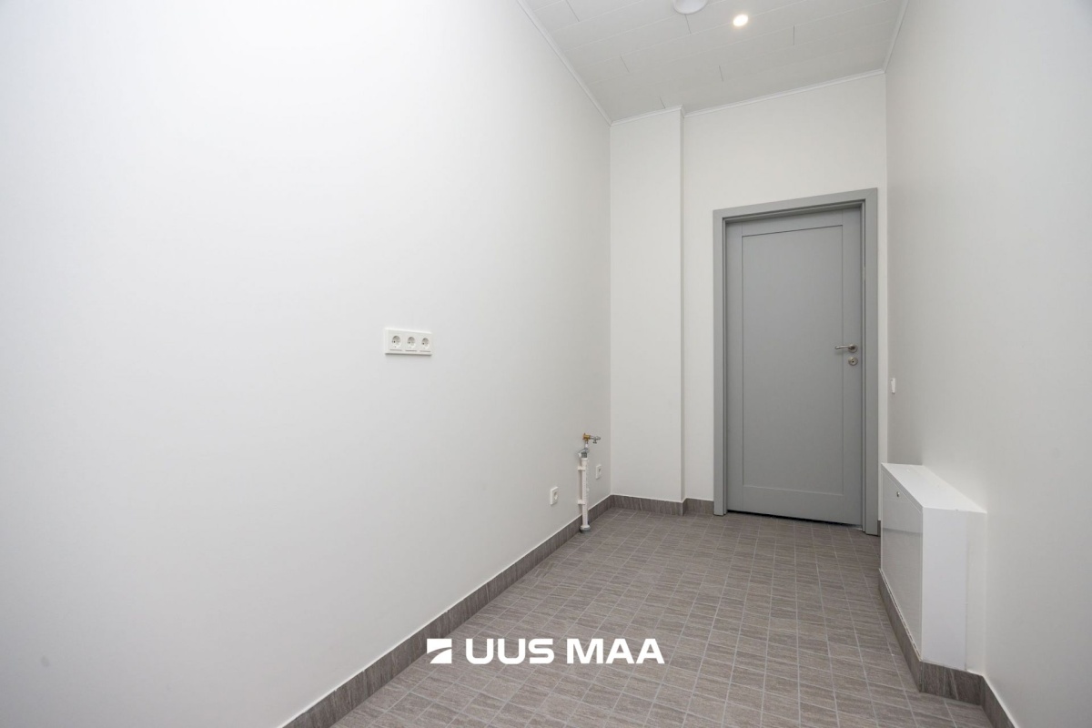 Anija vald, Kehra linn, C.R.Jakobsoni 1