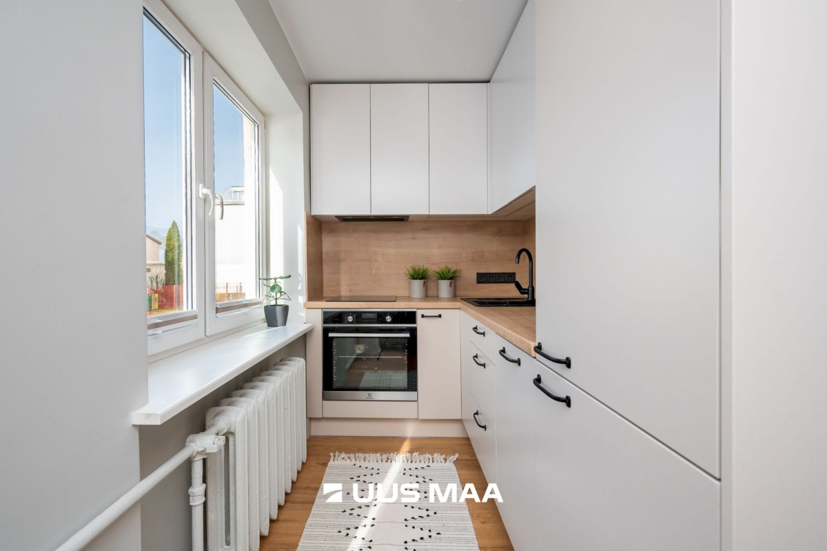 Tallinn, Kesklinna linnaosa, Uus Maailm, Komeedi 4