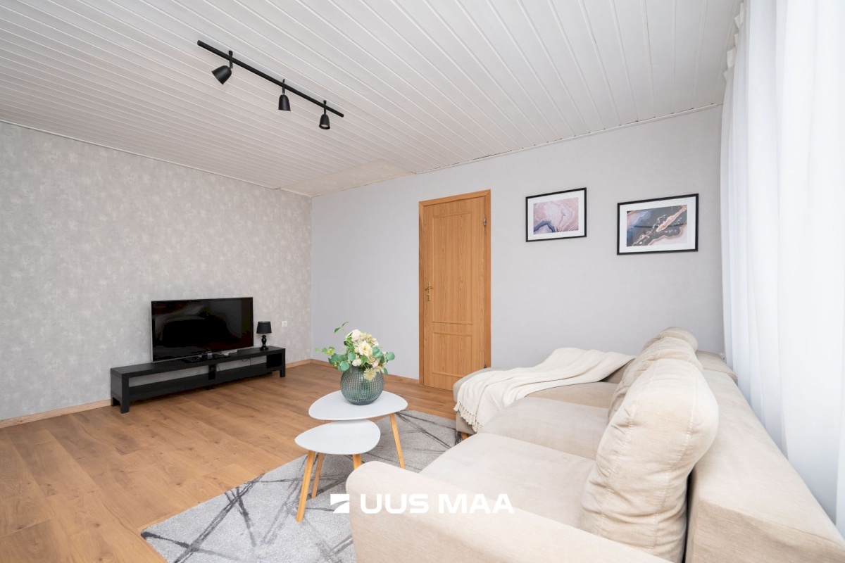 Tallinn, Kesklinna linnaosa, Uus Maailm, Komeedi 4