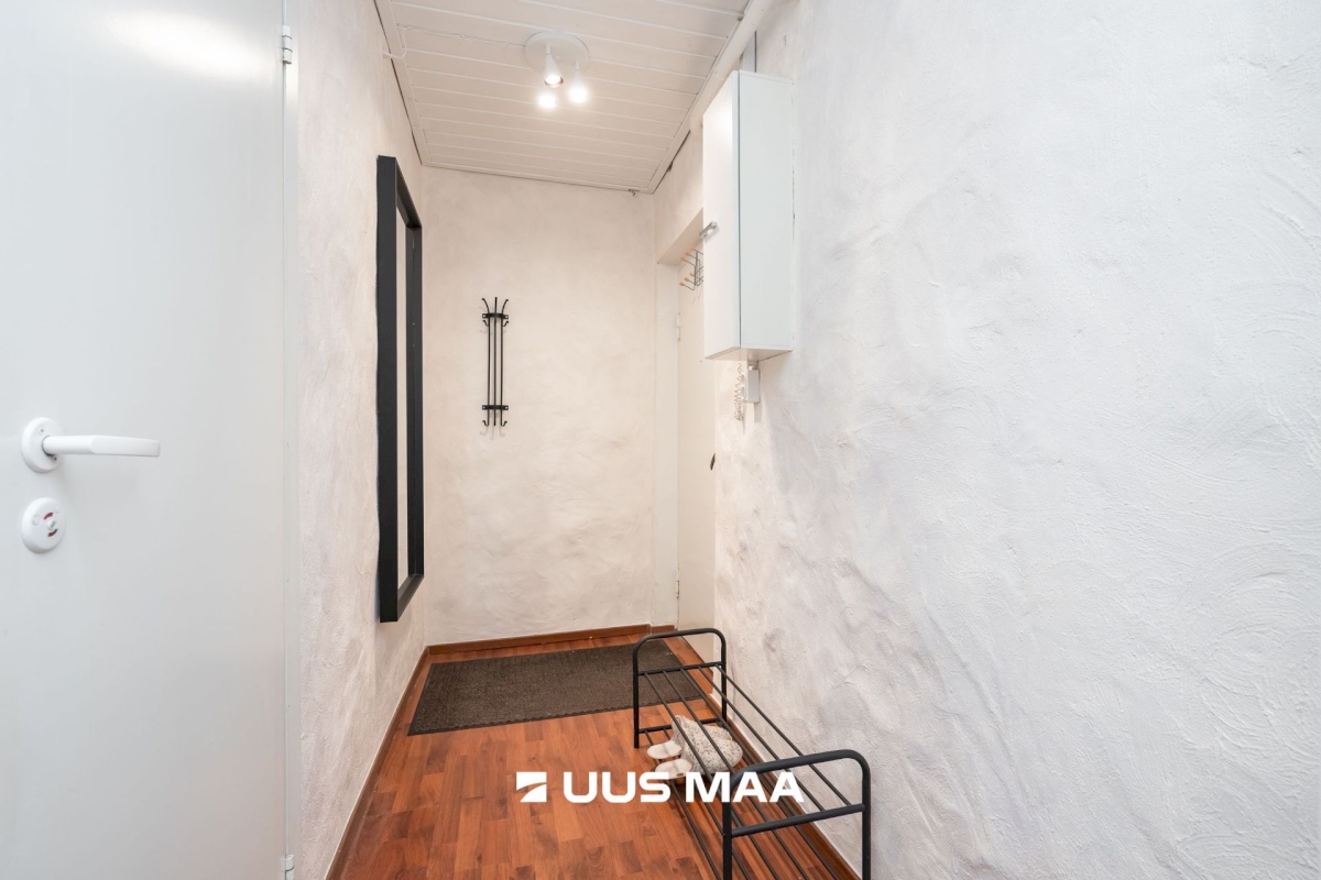 Tallinn, Kesklinna linnaosa, Uus Maailm, Komeedi 4