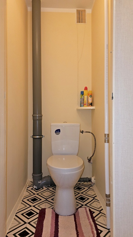 Kohtla-Järve linn, Ahtme linnaosa, Ridaküla 6