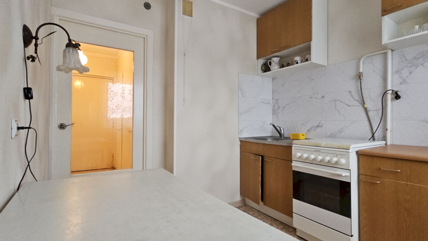 Kohtla-Järve linn, Ahtme linnaosa, Ridaküla 6