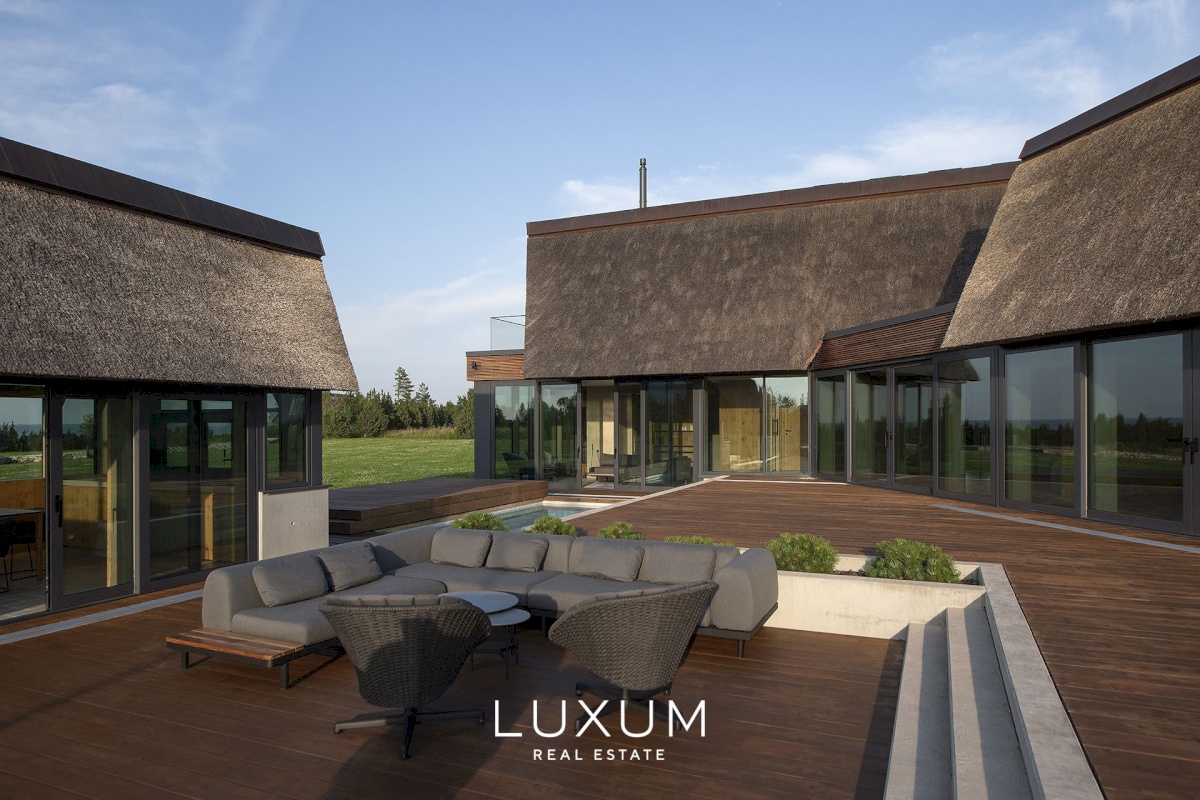 Muhu vald, Vahtraste küla, Nurme