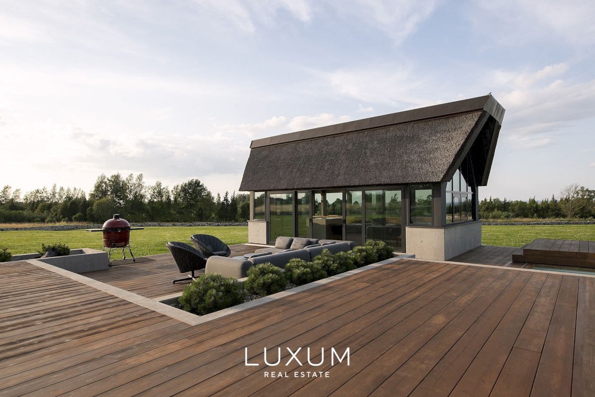 Muhu vald, Vahtraste küla, Nurme