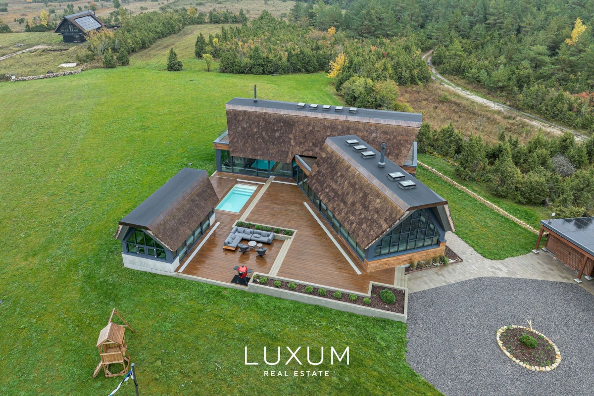 Muhu vald, Vahtraste küla, Nurme