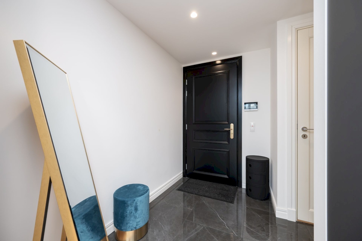 Tallinn, Kesklinna linnaosa, V.Reimani 8