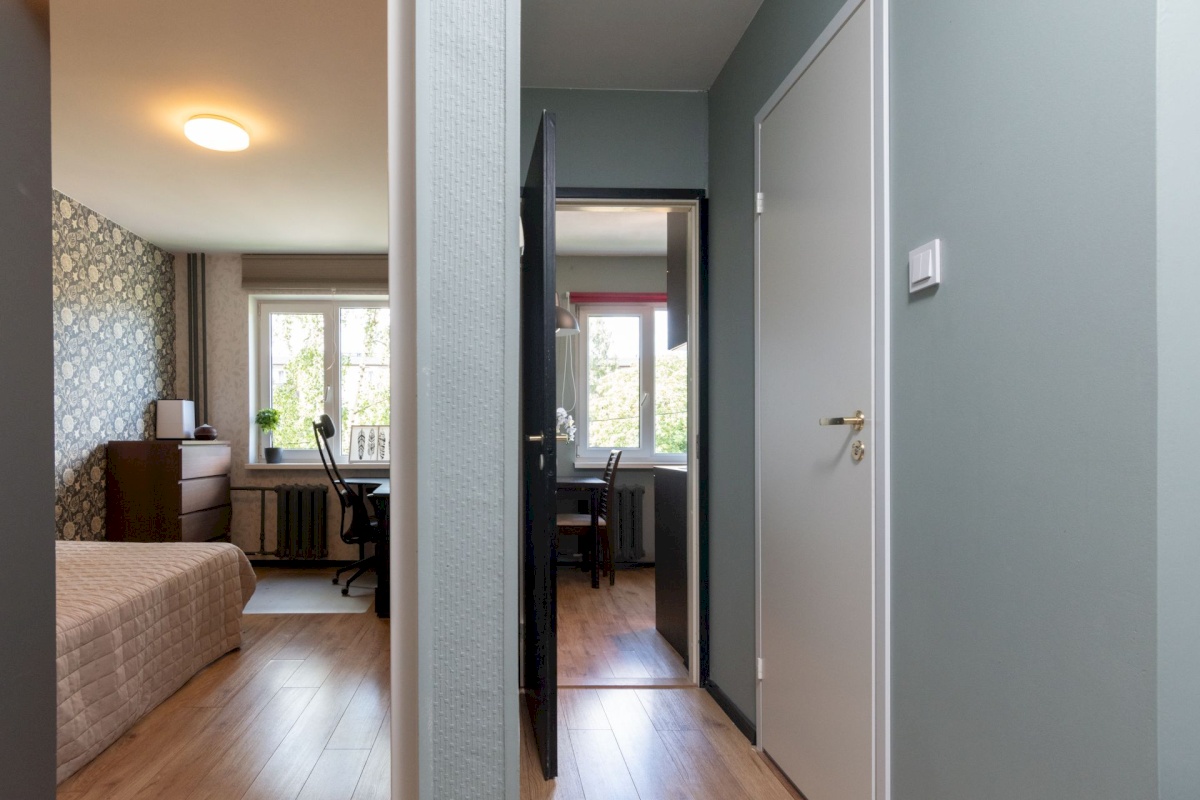 Tallinn, Mustamäe linnaosa, Ehitajate tee 15