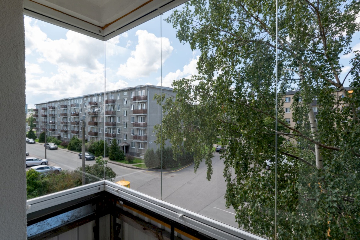 Tallinn, Mustamäe linnaosa, Ehitajate tee 15