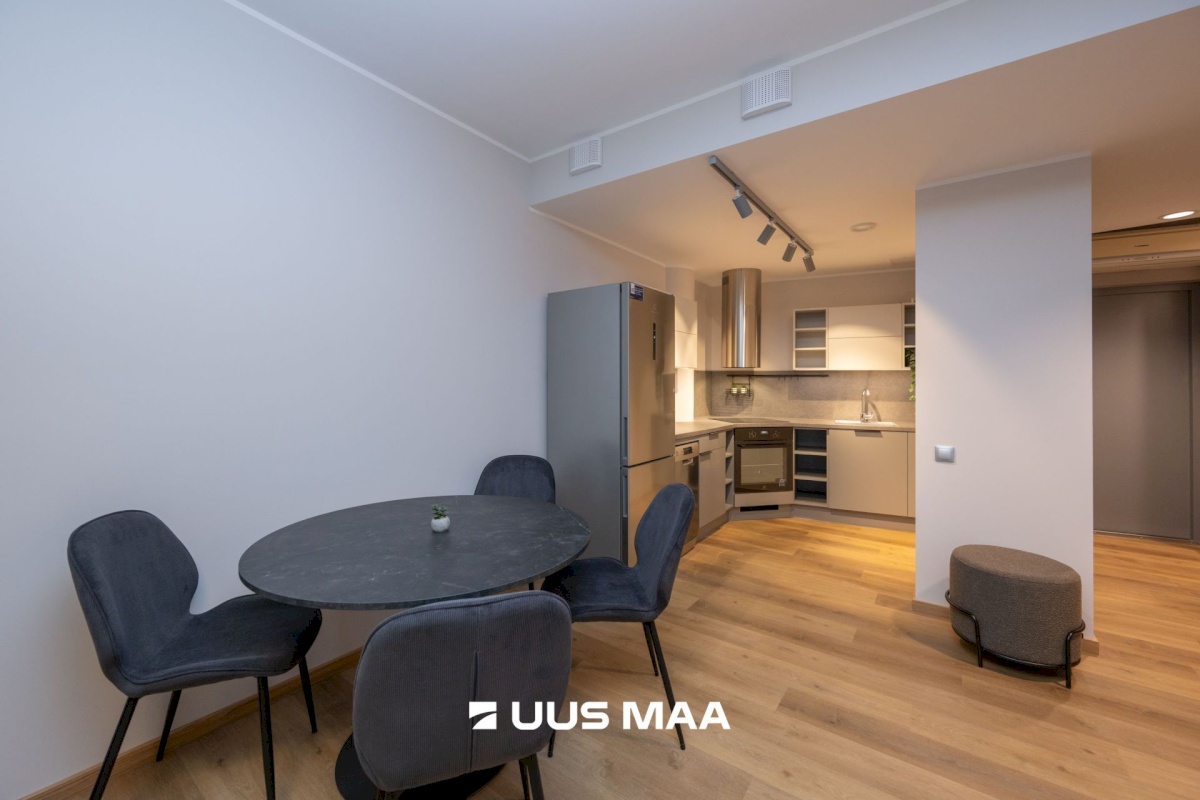 Tallinn, Kesklinna linnaosa, Südalinn, Tartu mnt 18