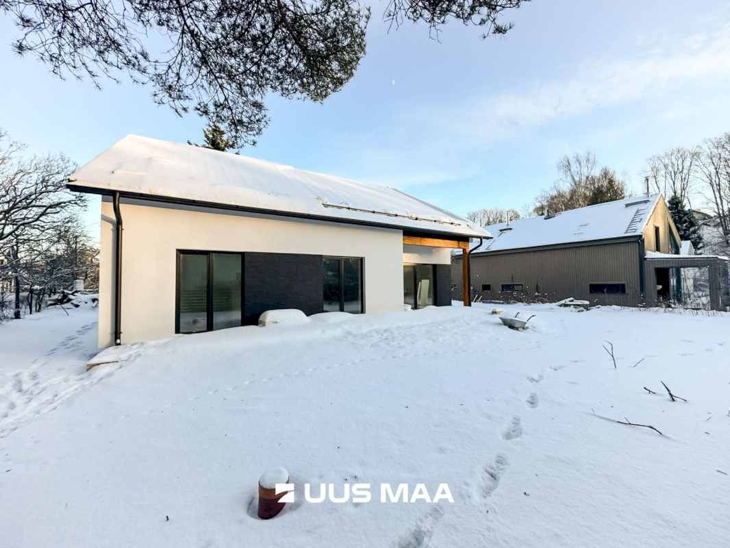 Harku vald, Suurupi küla, Siniõie tee 5