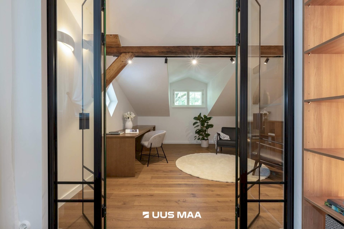 Tartu linn, Tartu linn, Kesklinn, Vanalinna, Vallikraavi 10