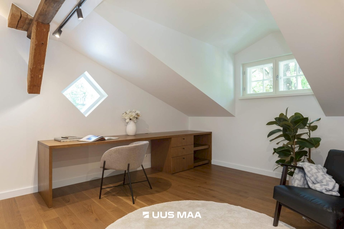 Tartu linn, Tartu linn, Kesklinn, Vanalinna, Vallikraavi 10