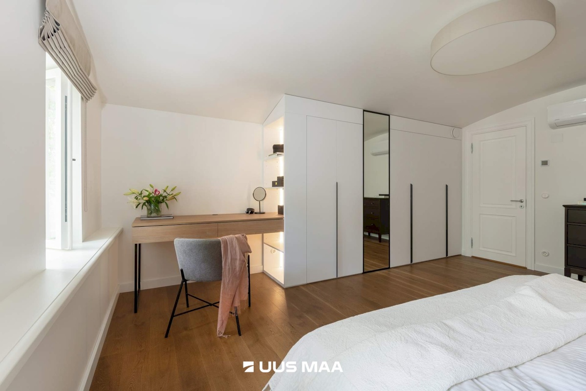 Tartu linn, Tartu linn, Kesklinn, Vanalinna, Vallikraavi 10