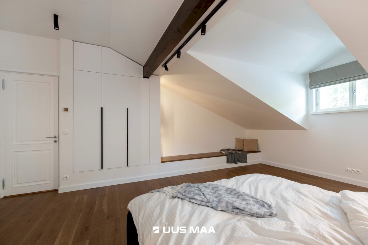 Tartu linn, Tartu linn, Kesklinn, Vanalinna, Vallikraavi 10