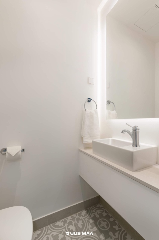 Tartu linn, Tartu linn, Kesklinn, Vanalinna, Vallikraavi 10