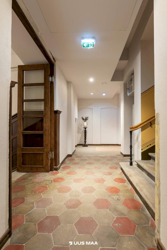 Tartu linn, Tartu linn, Kesklinn, Vanalinna, Vallikraavi 10