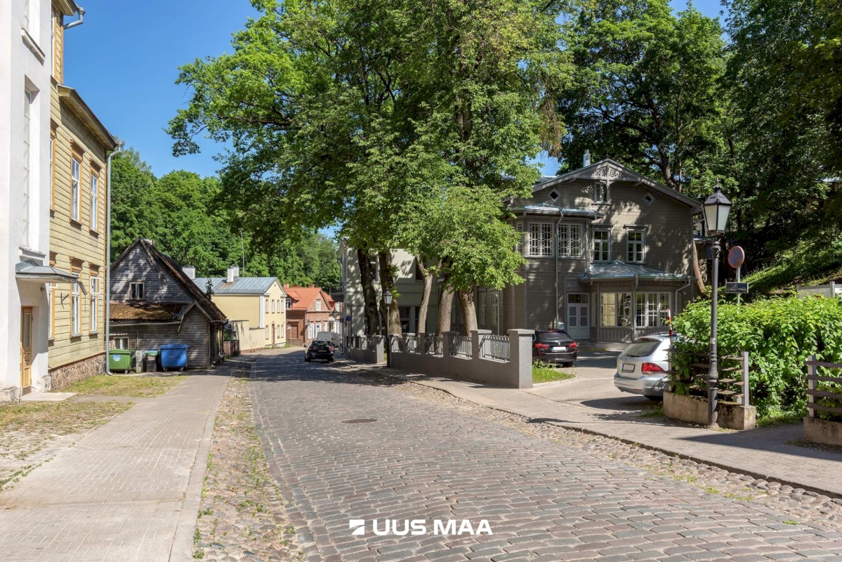 Tartu linn, Tartu linn, Kesklinn, Vanalinna, Vallikraavi 10