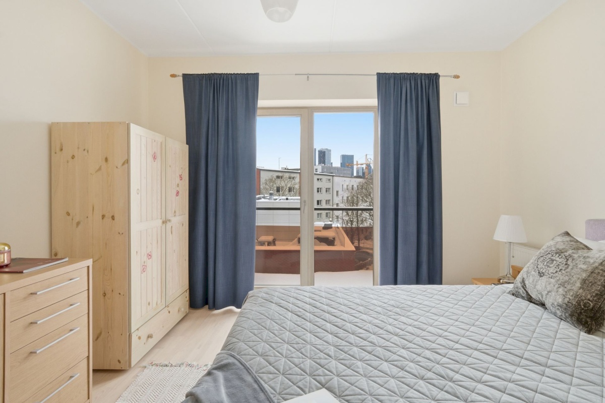 Tallinn, Kesklinna linnaosa, Kadriorg, Terase 11