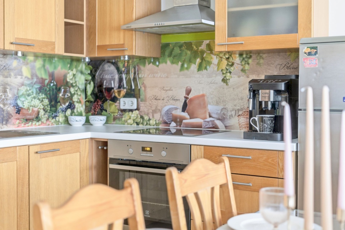 Tallinn, Kesklinna linnaosa, Kadriorg, Terase 11