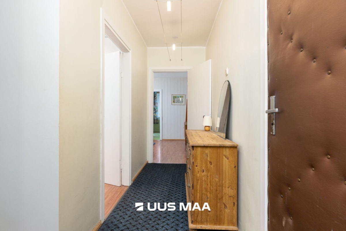 Tallinn, Mustamäe linnaosa, Ehitajate tee 70